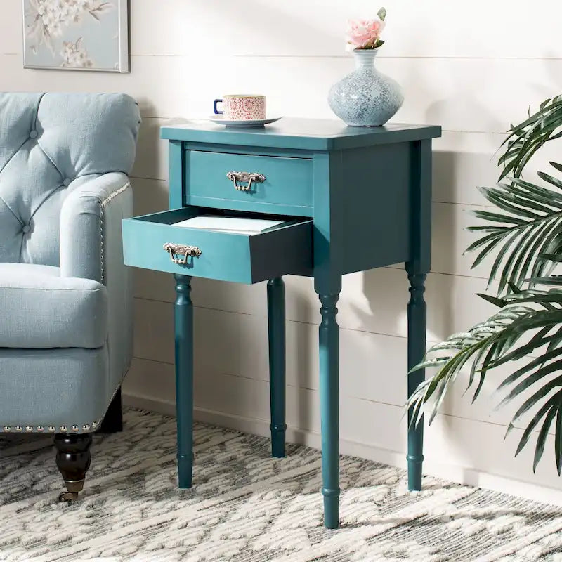 SAFAVIEH Sandra Accent Table - 18.1 x 15 x 30.1 - 18Wx15Dx30H